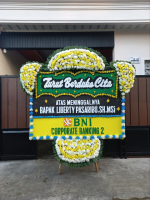 Papan Bunga Duka di Dadapsari